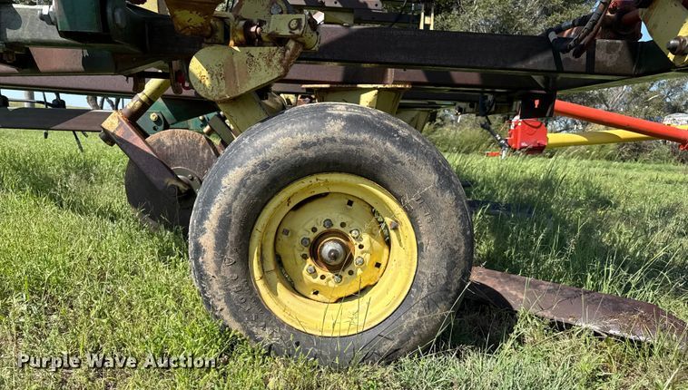 image for item EP0637 1979 Noble sweep plow