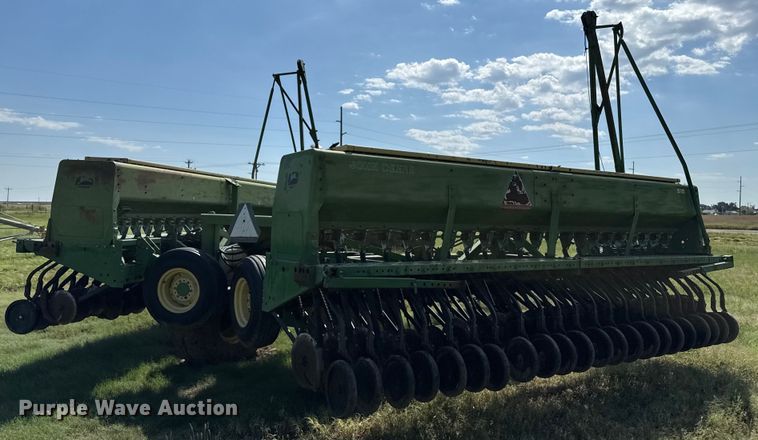 image for item EP0638 John Deere 530 grain drill