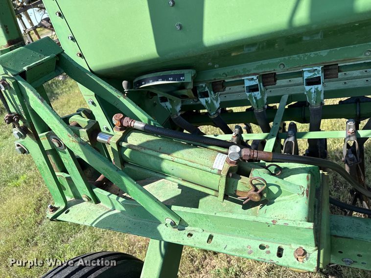 image for item EP0638 John Deere 530 grain drill