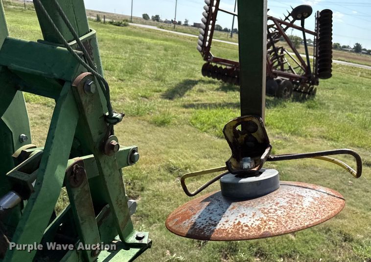 image for item EP0638 John Deere 530 grain drill