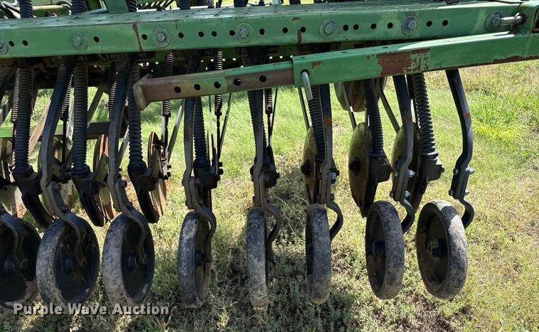 image for item EP0638 John Deere 530 grain drill