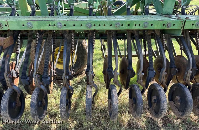 image for item EP0638 John Deere 530 grain drill