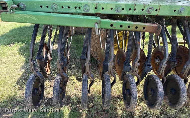 image for item EP0638 John Deere 530 grain drill