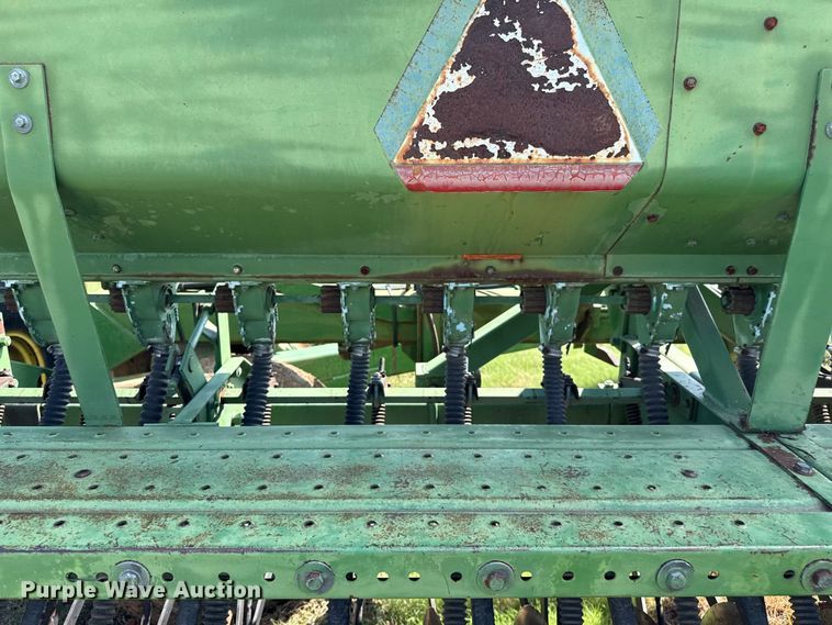 image for item EP0638 John Deere 530 grain drill