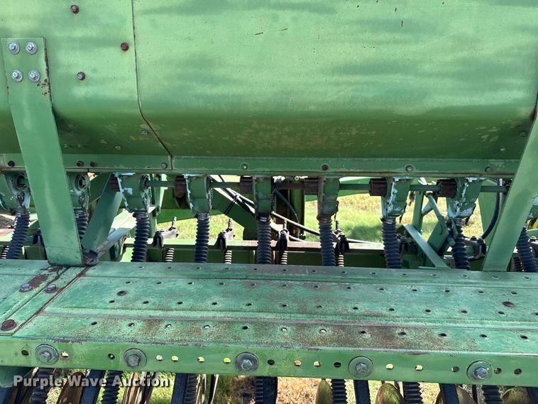 image for item EP0638 John Deere 530 grain drill