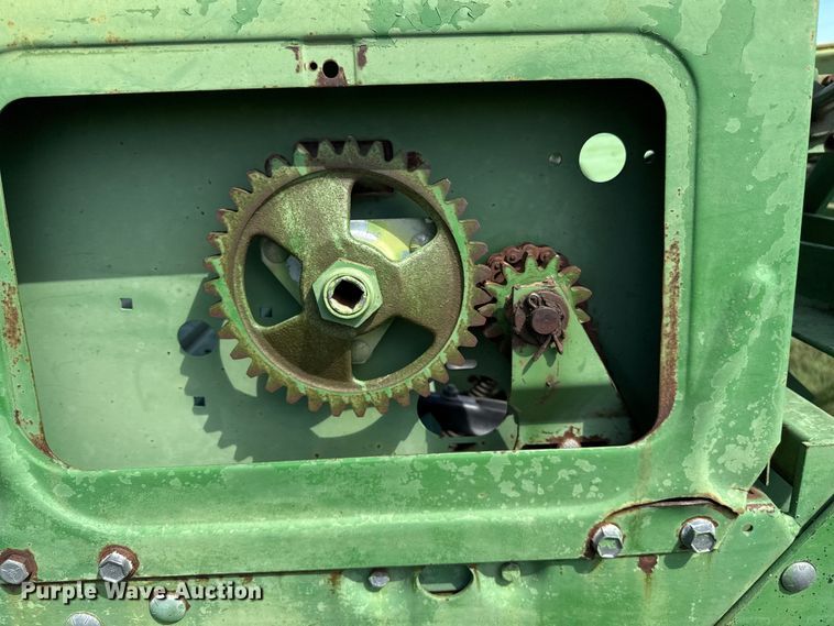 image for item EP0638 John Deere 530 grain drill