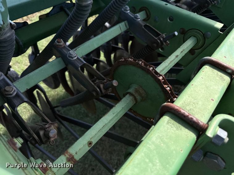 image for item EP0638 John Deere 530 grain drill