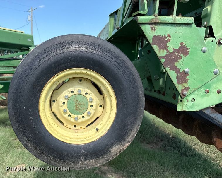 image for item EP0638 John Deere 530 grain drill