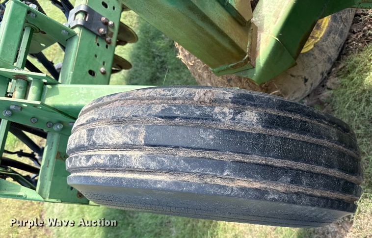 image for item EP0638 John Deere 530 grain drill