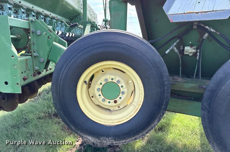 image for item EP0638 John Deere 530 grain drill