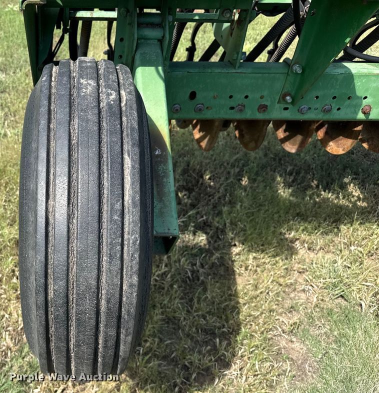 image for item EP0638 John Deere 530 grain drill