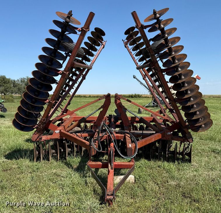 image for item EP0639 International 490 double off-set disk