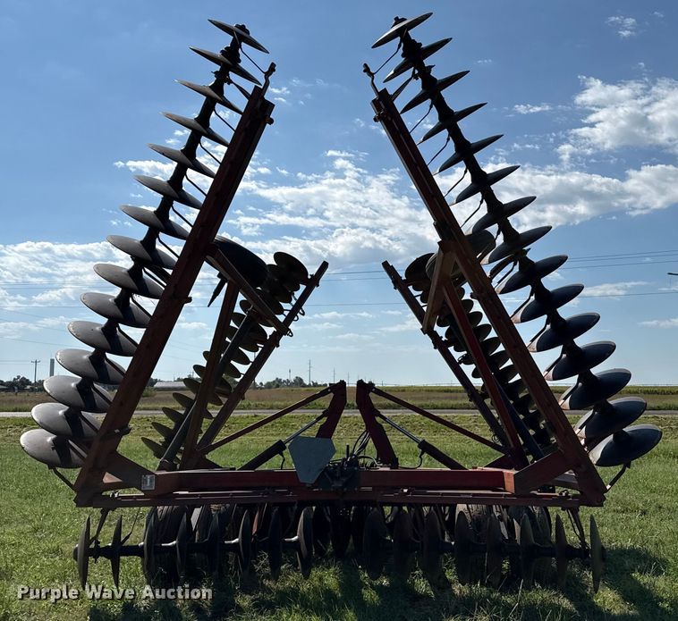 image for item EP0639 International 490 double off-set disk