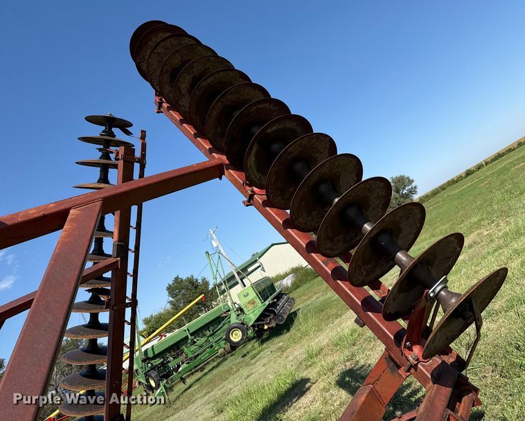 image for item EP0639 International 490 double off-set disk