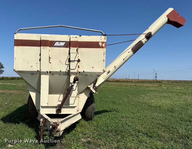 image for item EP0641 BJM HW4000 grain cart
