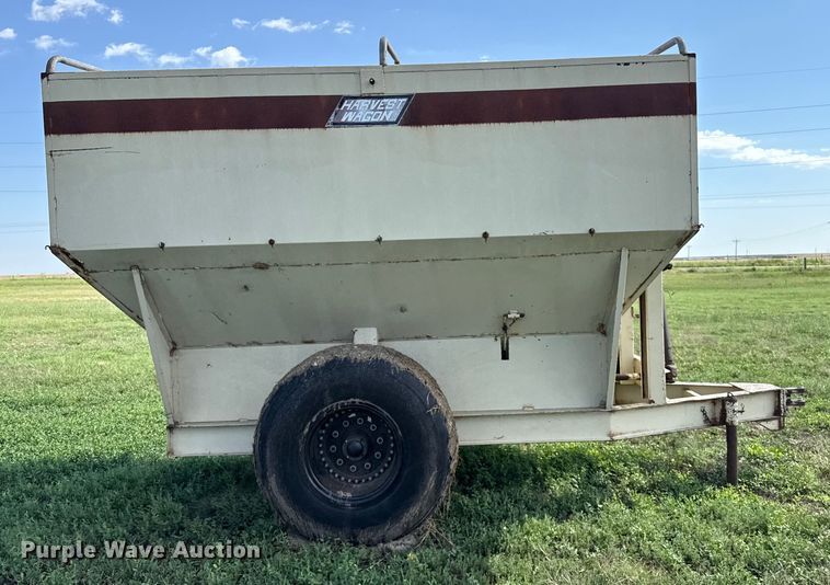 image for item EP0641 BJM HW4000 grain cart