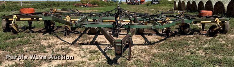 image for item EP0643 Sweep plow