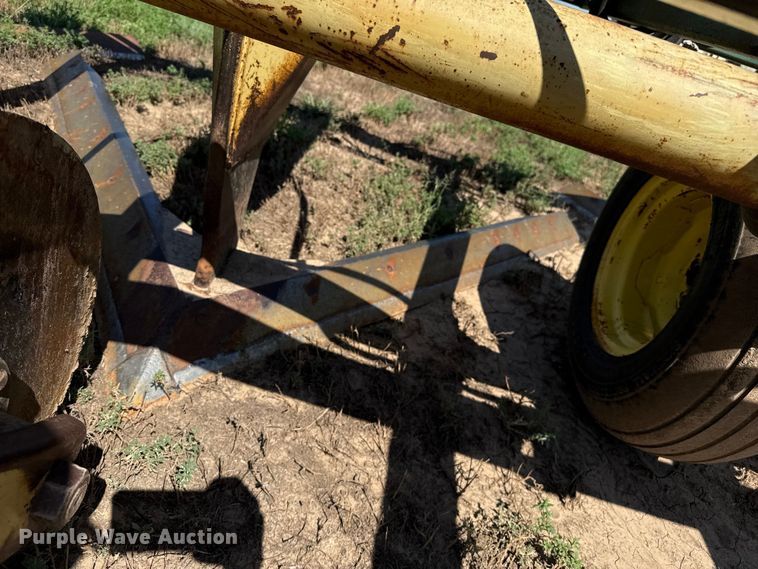 image for item EP0643 Sweep plow