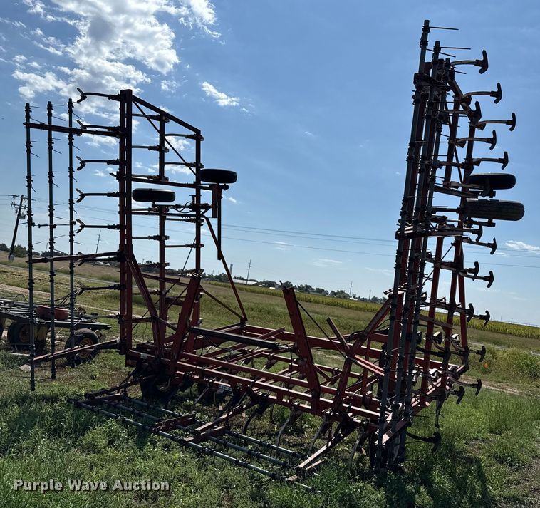 image for item EP0644 field cultivator