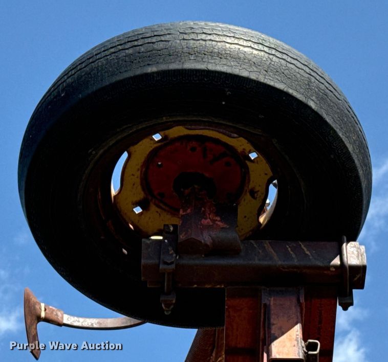 image for item EP0644 field cultivator