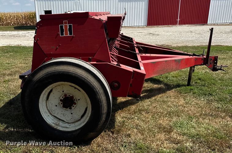 image for item ER0050 International Harvester 5100 grain drill