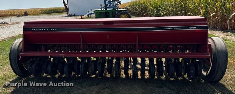 image for item ER0050 International Harvester 5100 grain drill