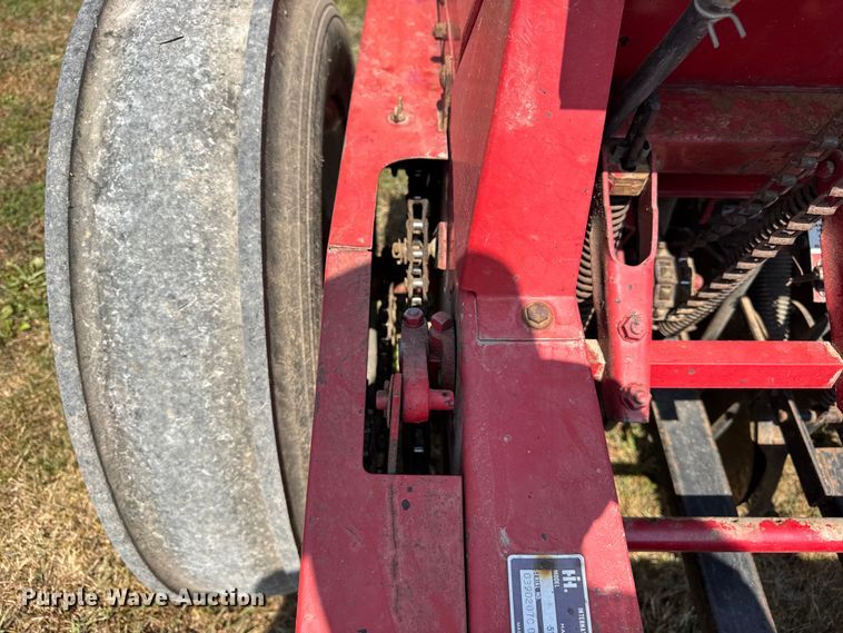 image for item ER0050 International Harvester 5100 grain drill