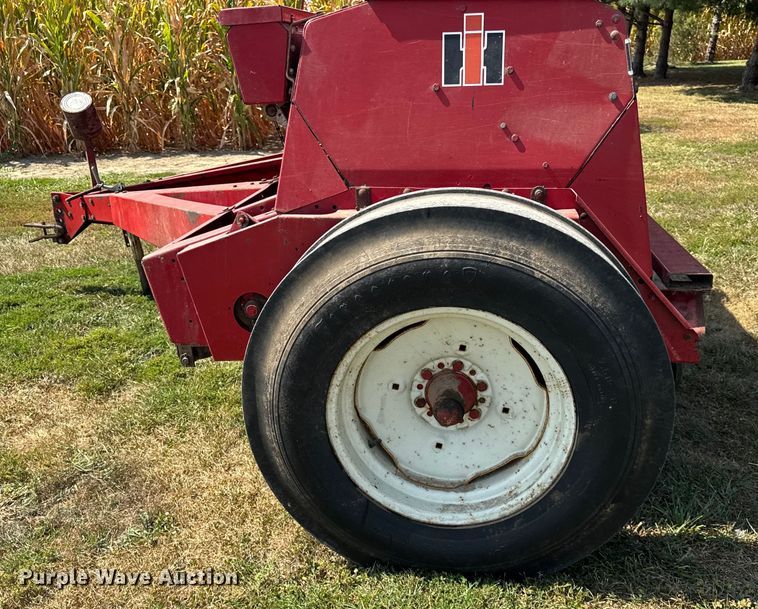 image for item ER0050 International Harvester 5100 grain drill