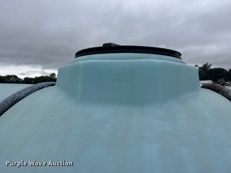 image for item ER2299 Nurse tank trailer