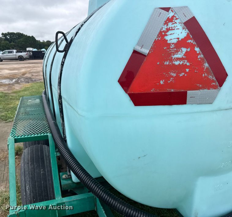 image for item ER2299 Nurse tank trailer