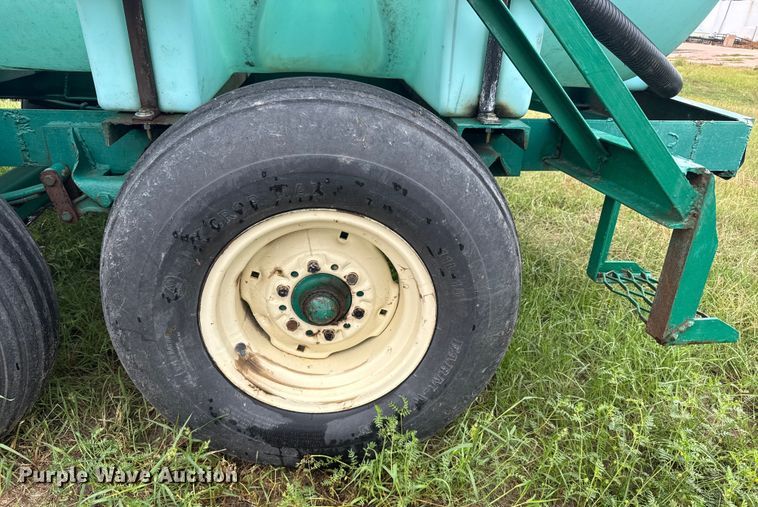 image for item ER2299 Nurse tank trailer