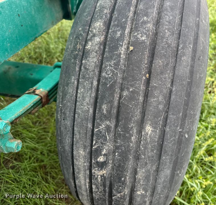 image for item ER2299 Nurse tank trailer