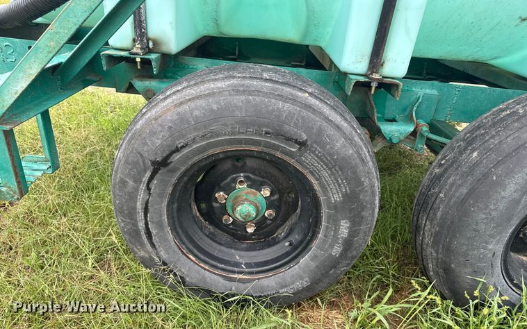 image for item ER2299 Nurse tank trailer