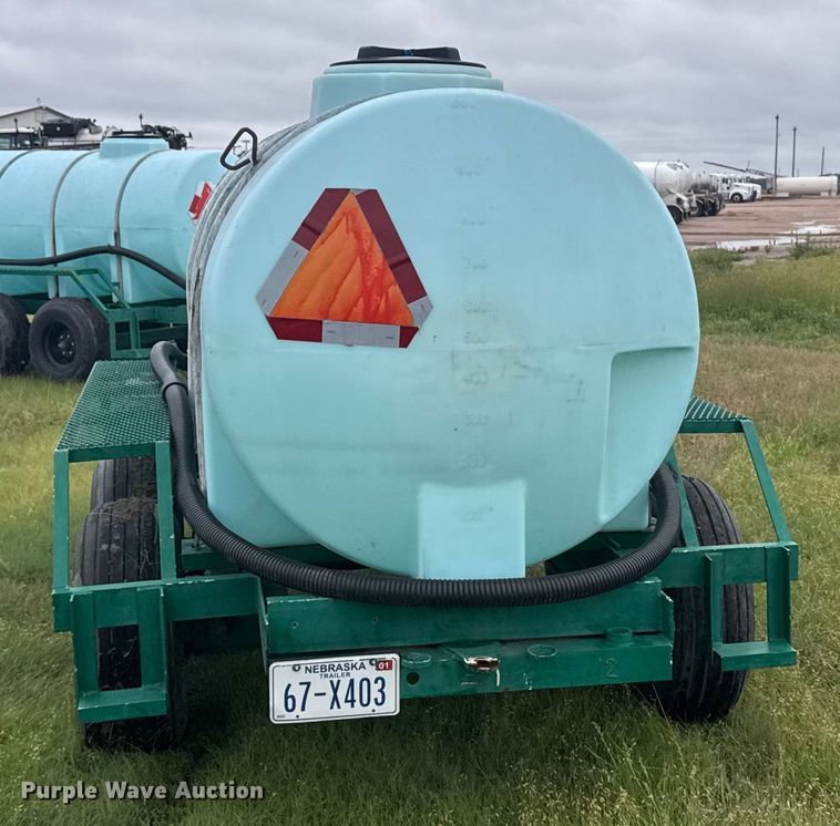 image for item ER2300 Nurse tank trailer