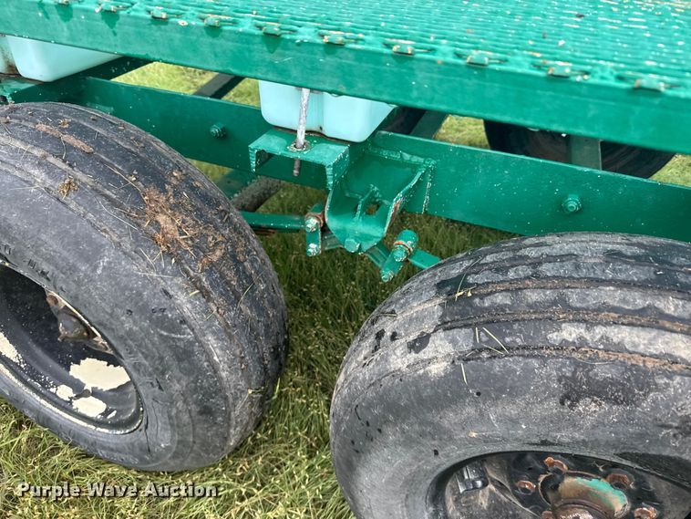 image for item ER2300 Nurse tank trailer