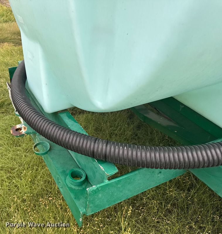 image for item ER2300 Nurse tank trailer