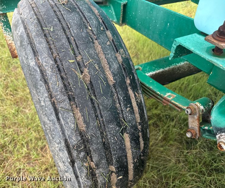 image for item ER2302 Nurse tank trailer