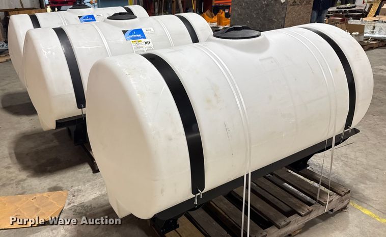 image for item ER2357 (3) poly tanks