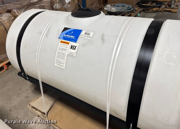 image for item ER2357 (3) poly tanks