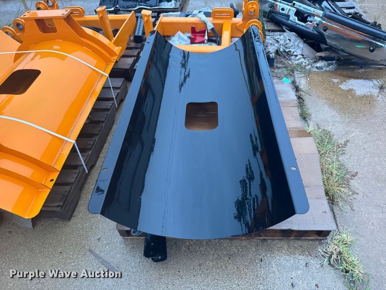 image for item ER2357 (3) poly tanks