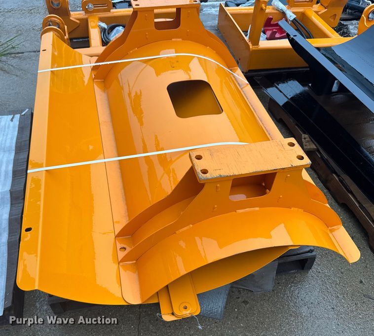 image for item ER2357 (3) poly tanks