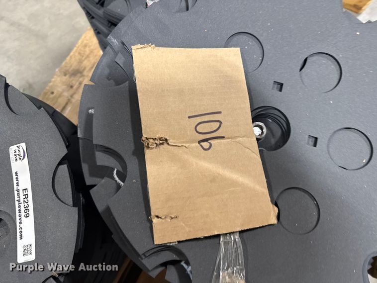 image for item ER2369 Approximately 324 Sealer blades 