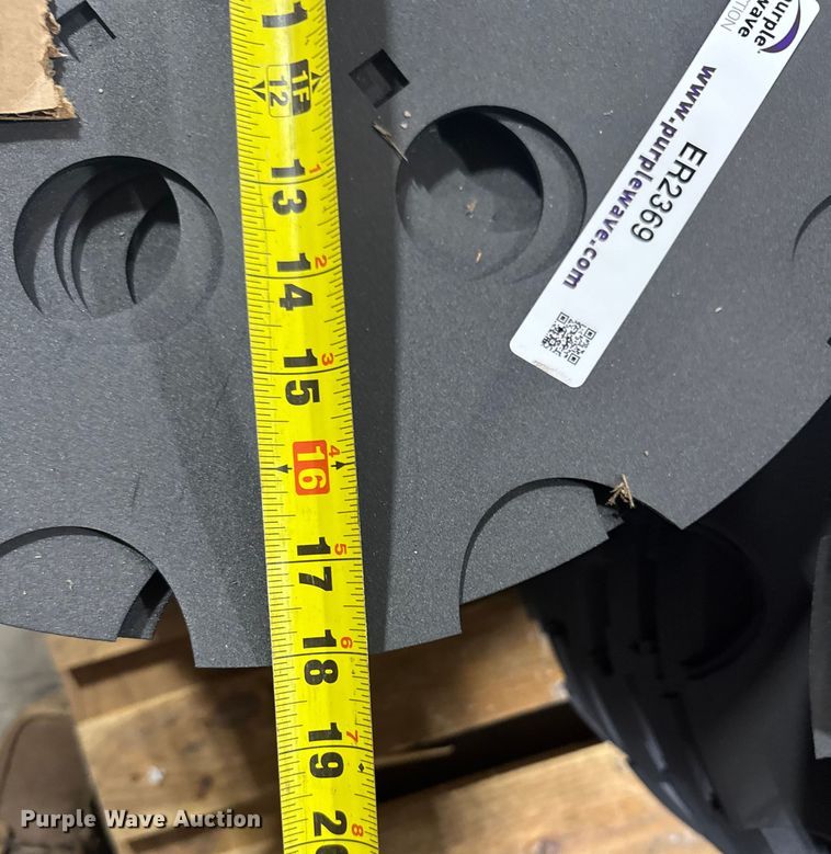 image for item ER2369 Approximately 324 Sealer blades 