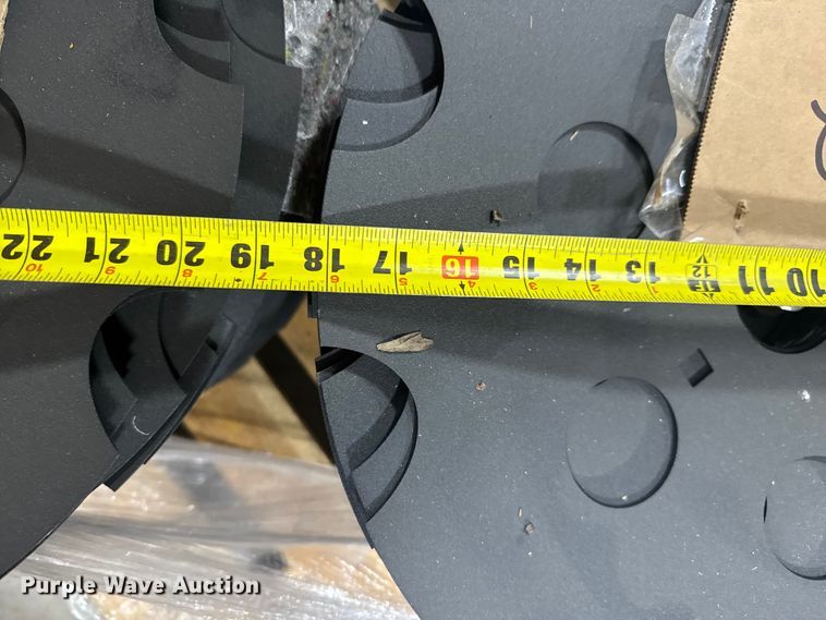 image for item ER2369 Approximately 324 Sealer blades 