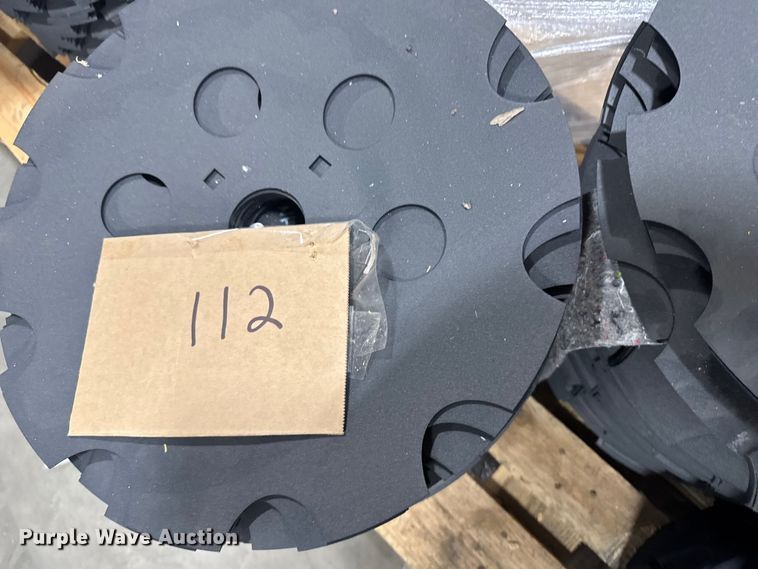 image for item ER2369 Approximately 324 Sealer blades 