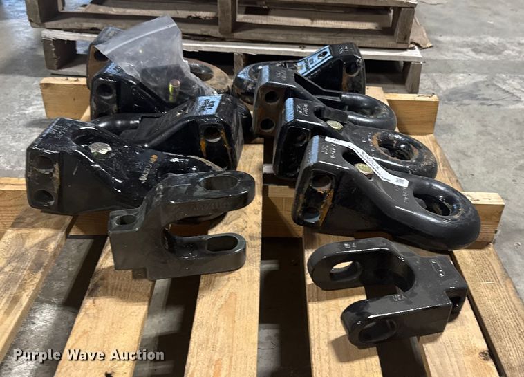 image for item ER2373 (10) hitches