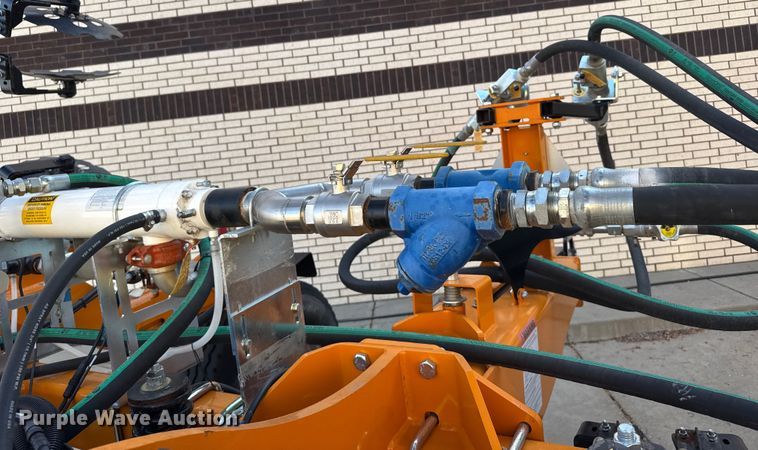 image for item ER2439 2024 Farmada Elxir 64-5-1630 NH3 applicator