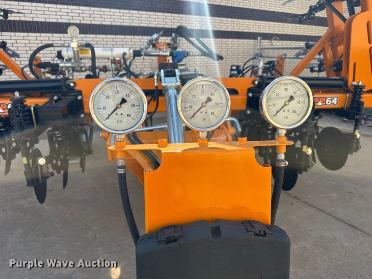 image for item ER2439 2024 Farmada Elxir 64-5-1630 NH3 applicator