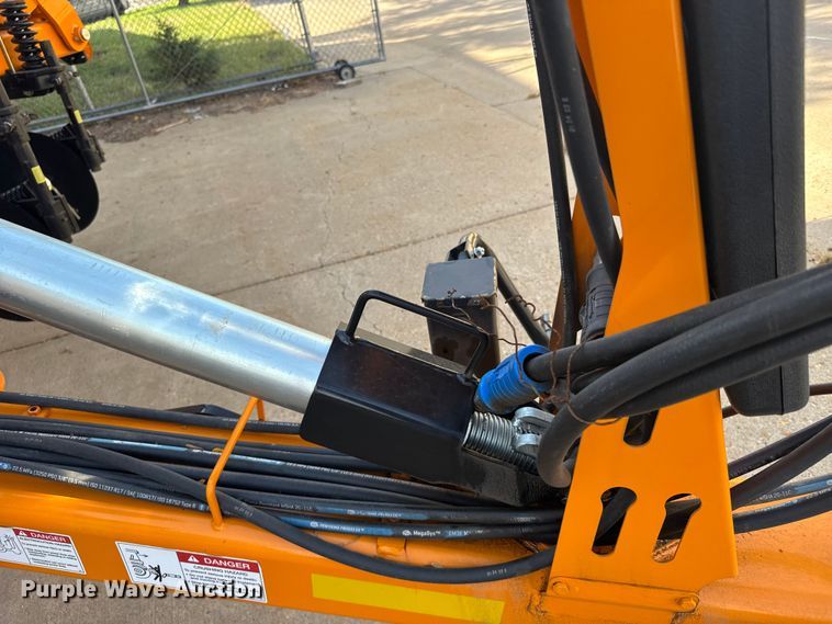 image for item ER2439 2024 Farmada Elxir 64-5-1630 NH3 applicator