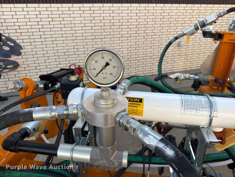 image for item ER2439 2024 Farmada Elxir 64-5-1630 NH3 applicator